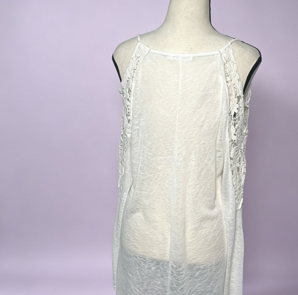 3/$20 💥 T‎ Party White Lace Cold Shoulder Tunic Top Flutter Sleeve Fairy Boho